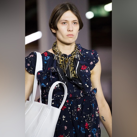 AUTHENTIC! NWT BALENCIAGA Multicolor Floral Baby Doll Plastron Silk Mini Dress - Picture 4 of 12